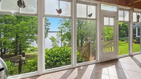126 Ridge Road Chocowinity NC 27817
