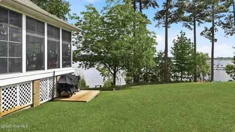 126 Ridge Road Chocowinity NC 27817
