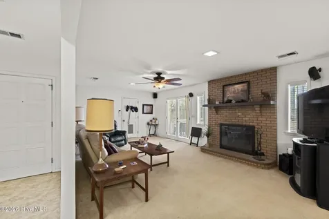 717 Porters Neck Road Wilmington NC 28411