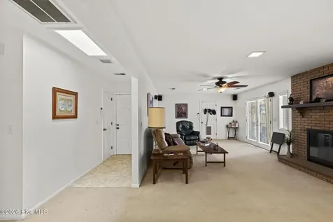 717 Porters Neck Road Wilmington NC 28411