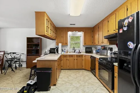 717 Porters Neck Road Wilmington NC 28411