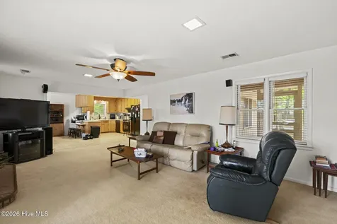 717 Porters Neck Road Wilmington NC 28411