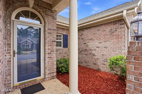613 Elfin Court Leland NC 28479