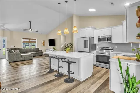 172 Lea Drive Hampstead NC 28443