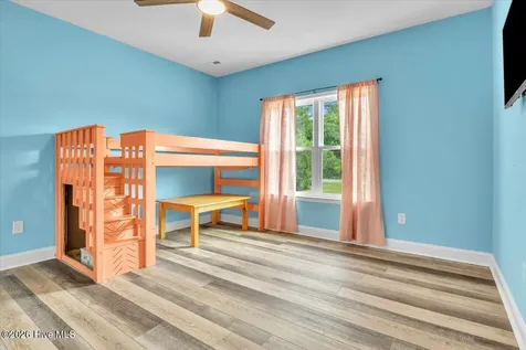 172 Lea Drive Hampstead NC 28443