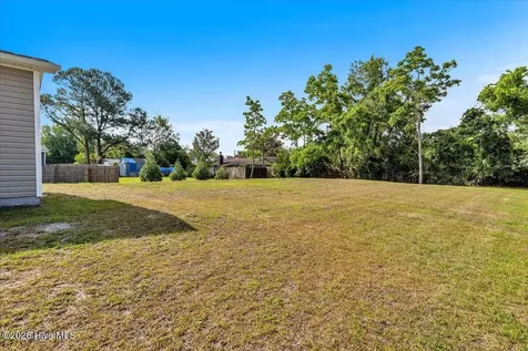 172 Lea Drive Hampstead NC 28443