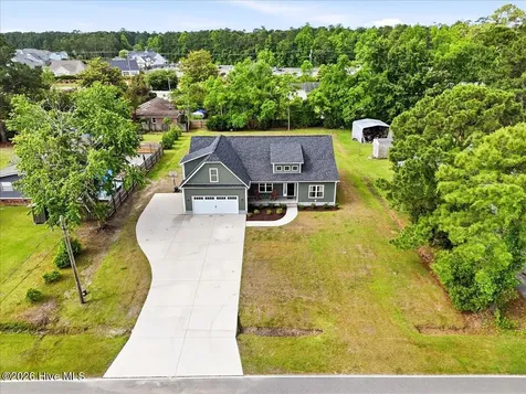 172 Lea Drive Hampstead NC 28443