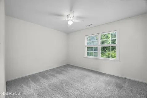 27 E Doris Avenue Jacksonville NC 28540