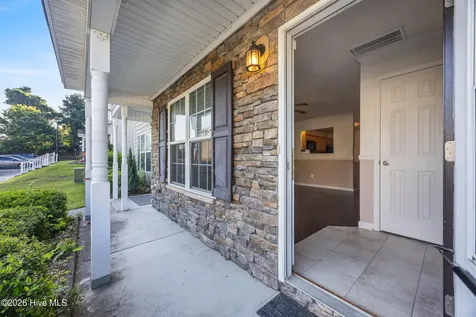 27 E Doris Avenue Jacksonville NC 28540