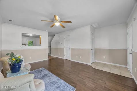 27 E Doris Avenue Jacksonville NC 28540