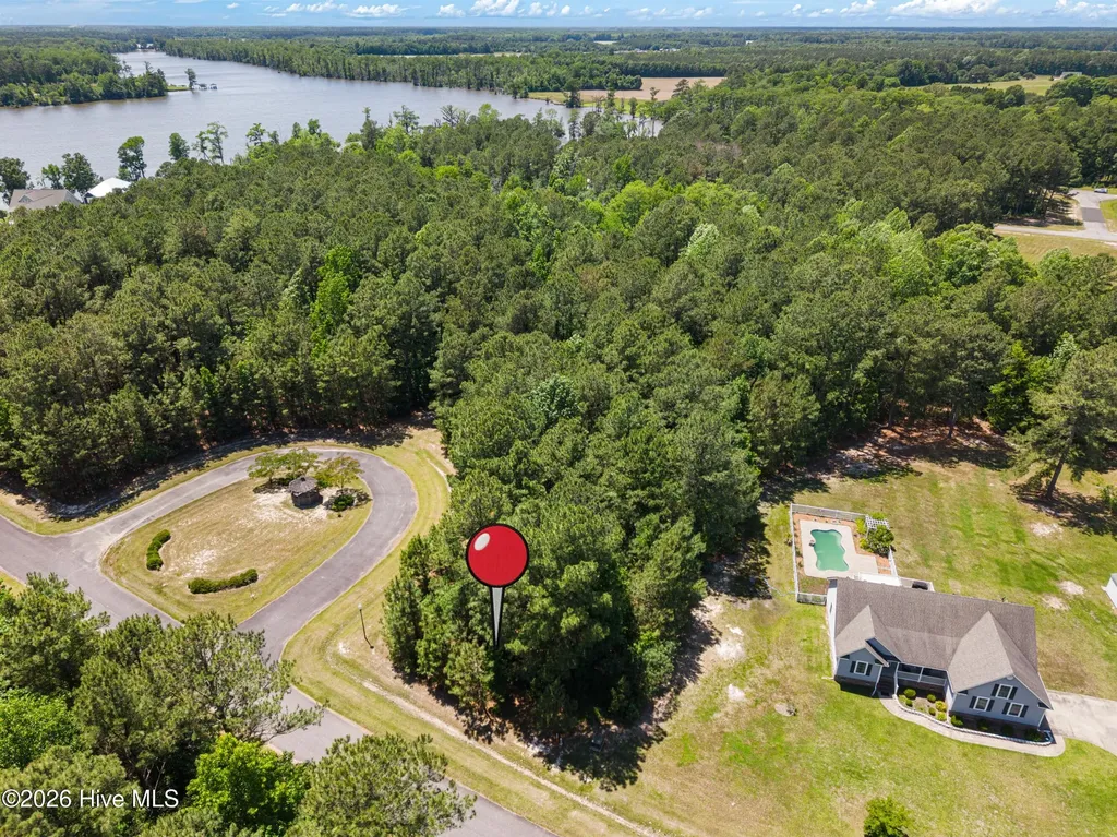 12 Necessity Lane Hertford NC 27944