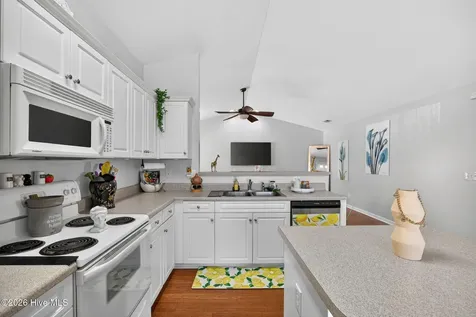 502 Foxfield Court Wilmington NC 28411
