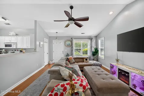 502 Foxfield Court Wilmington NC 28411