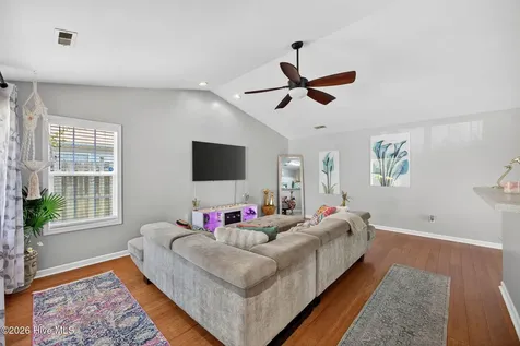 502 Foxfield Court Wilmington NC 28411