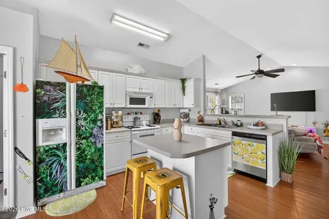 502 Foxfield Court Wilmington NC 28411