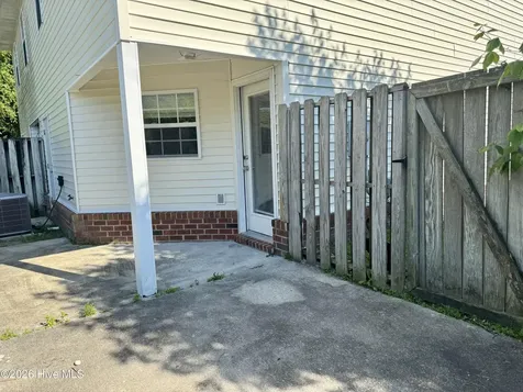 2502 Bluff View Court Greenville NC 27834