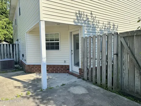 2502 Bluff View Court Greenville NC 27834