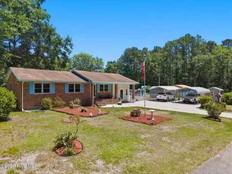 5013 Quail Circle Shallotte NC 28470