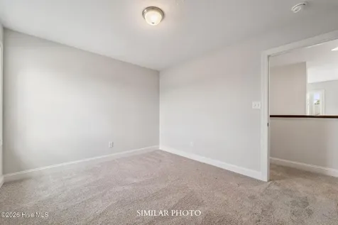 579 Appalachian Trail S Jacksonville NC 28546