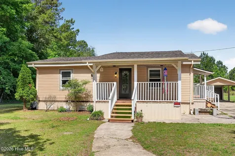 1033 Old Northeast Road Hallsboro NC 28442