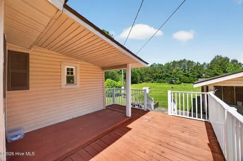 1033 Old Northeast Road Hallsboro NC 28442