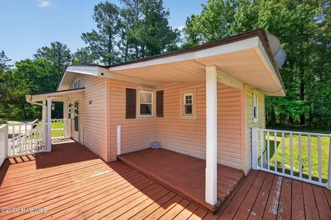 1033 Old Northeast Road Hallsboro NC 28442
