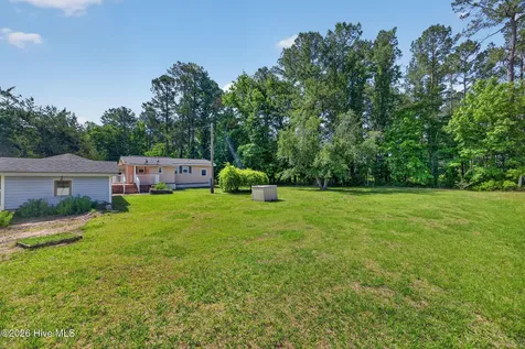 1033 Old Northeast Road Hallsboro NC 28442