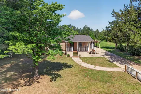 1033 Old Northeast Road Hallsboro NC 28442