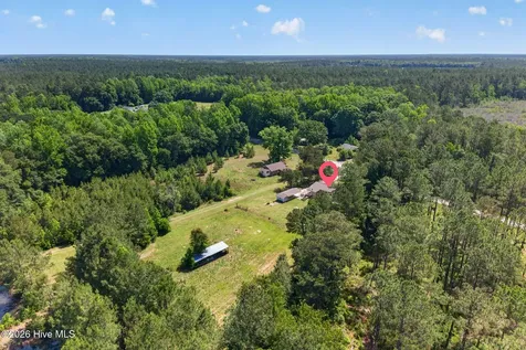 1033 Old Northeast Road Hallsboro NC 28442