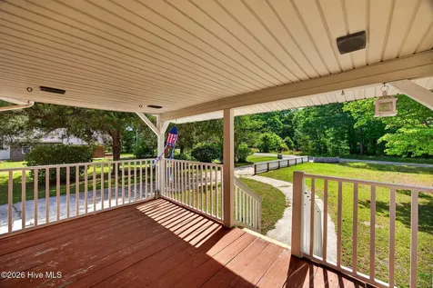 1033 Old Northeast Road Hallsboro NC 28442