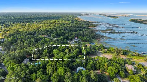200 Oyster Bay Lane Wilmington NC 28409