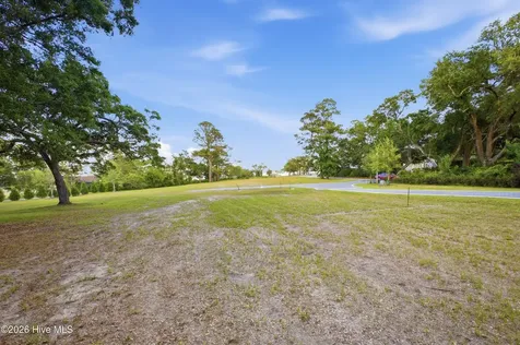 200 Oyster Bay Lane Wilmington NC 28409