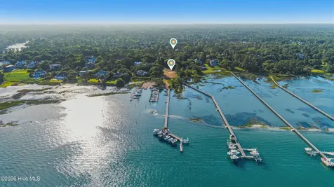 200 Oyster Bay Lane Wilmington NC 28409