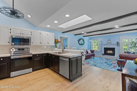 253 Clubhouse Drive SW Supply NC 28462