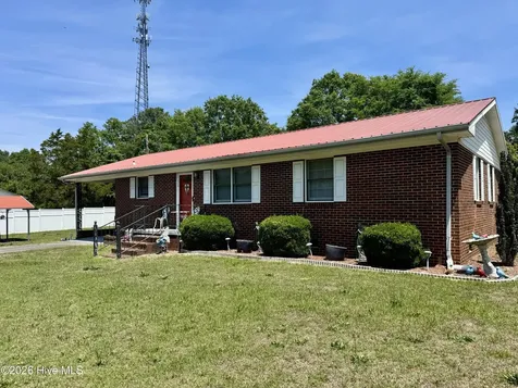 112 Mcqueen Street Rockingham NC 28379