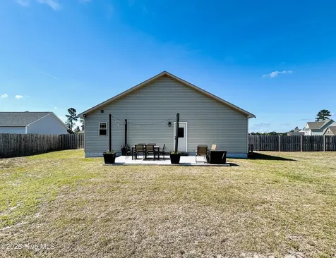 901 Purvis Court Richlands NC 28574