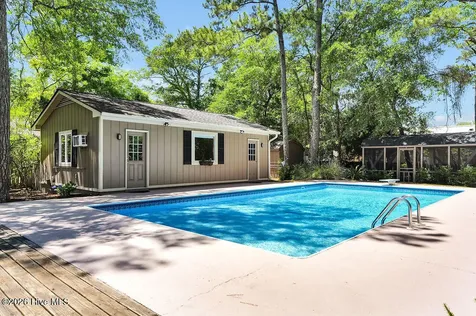 713 Dale Avenue Southport NC 28461