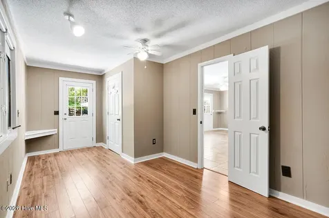 713 Dale Avenue Southport NC 28461