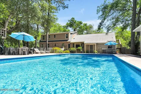 713 Dale Avenue Southport NC 28461