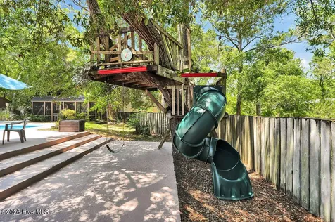 713 Dale Avenue Southport NC 28461