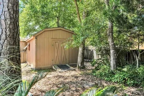 713 Dale Avenue Southport NC 28461