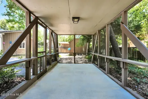 713 Dale Avenue Southport NC 28461