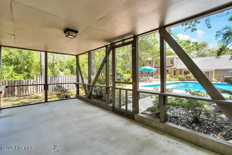 713 Dale Avenue Southport NC 28461