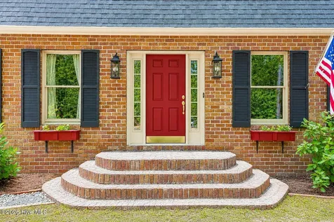 713 Dale Avenue Southport NC 28461