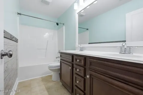 506 Shadyside Court Jacksonville NC 28540