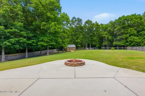 506 Shadyside Court Jacksonville NC 28540