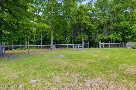 506 Shadyside Court Jacksonville NC 28540