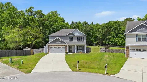 506 Shadyside Court Jacksonville NC 28540