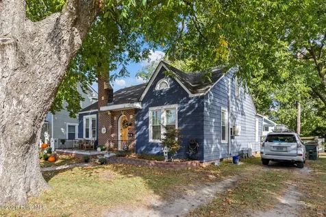 3599 North Main Street Farmville NC 27828