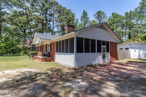 989 Garner Chapel Road Mount Olive NC 28365